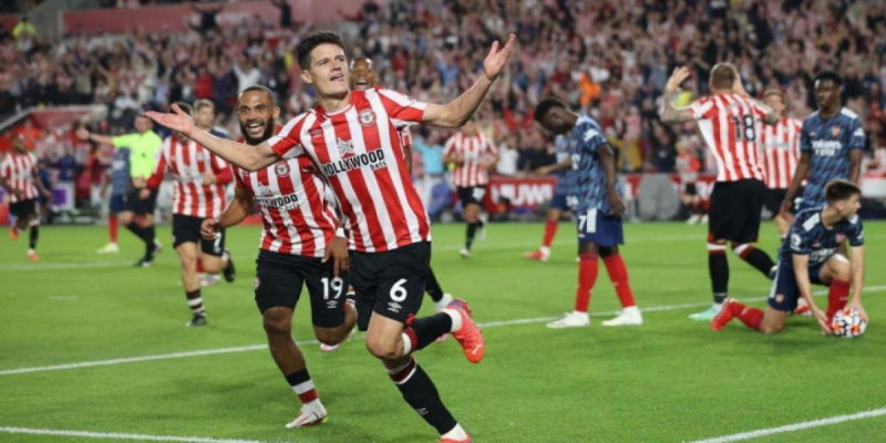 Soi kèo tài xỉu Brentford vs Arsenal